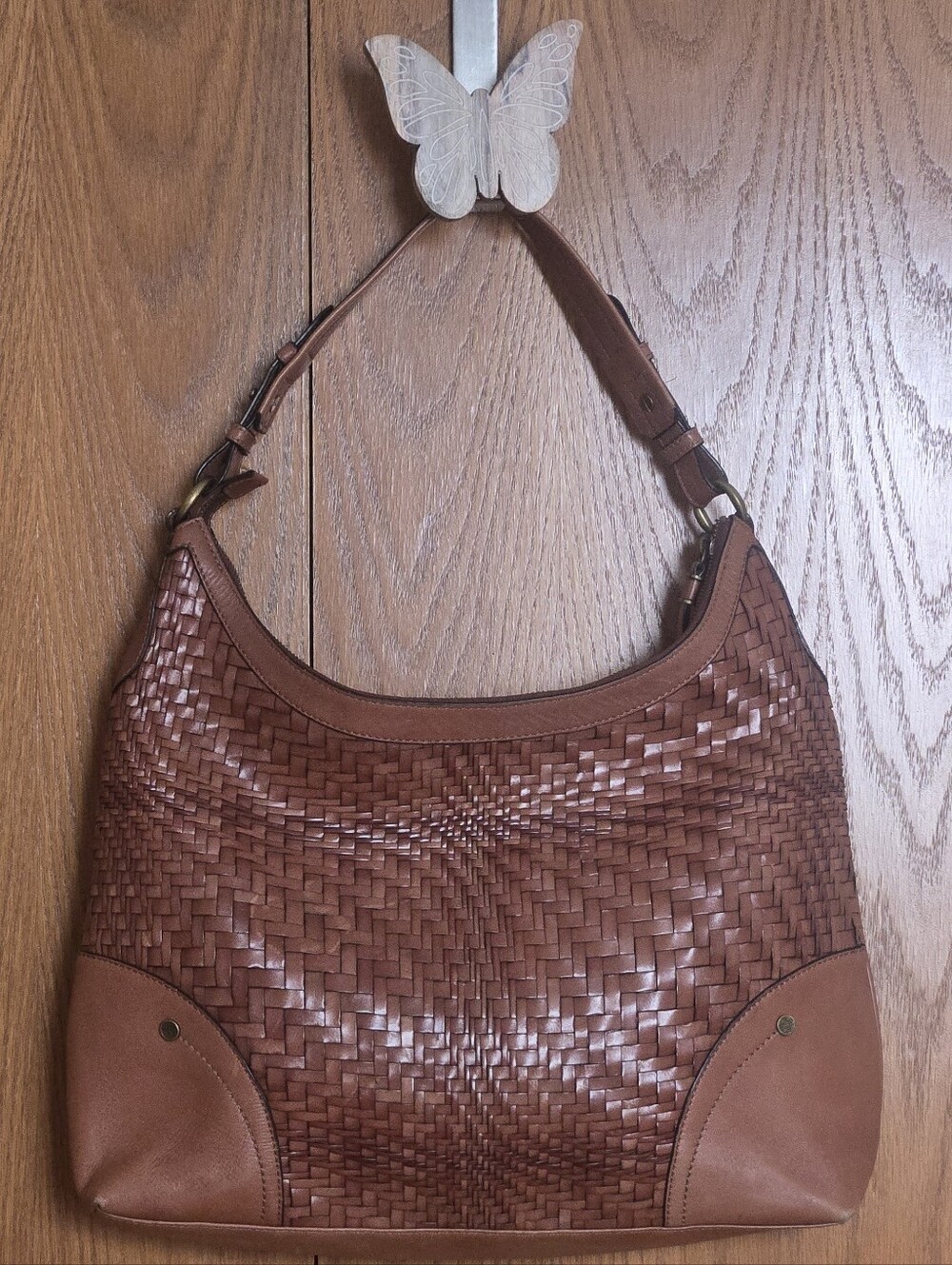 Woven Leather Shoulder Bag in Brown